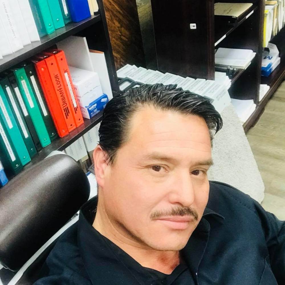 Meet your Posher, Felix